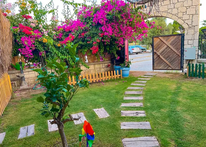 Alacati Xl Luxury Hotel *