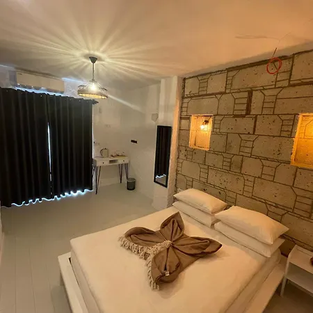 Alacati Xl Luxury Otel