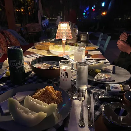 Alacati Xl Luxury Otel