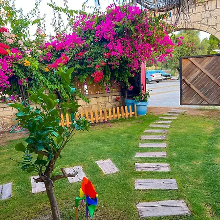 Alaçati Xl Luxury Hotel *