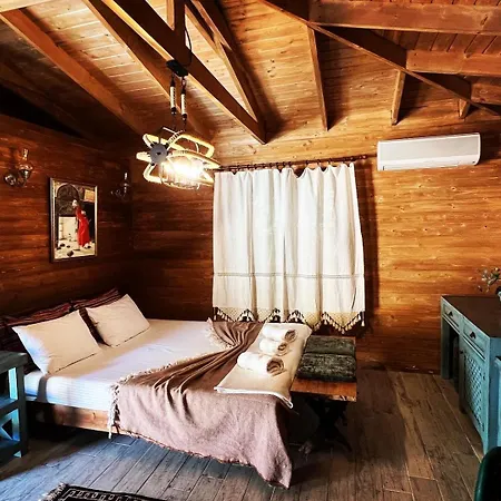 Otel Alacati Xl Luxury *