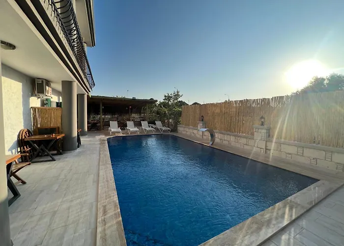 Alacati Xl Luxury Hotell *